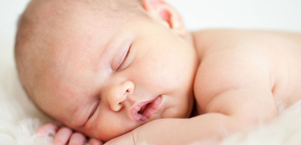 Como acalmar a agitação e o choro persistente do bebé?