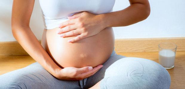 Quando é que o bebé dá a volta na gravidez?
