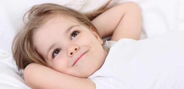 A importância de estabelecer um padrão de sono regular para o seu filho
