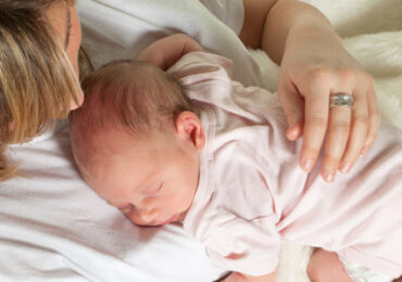 Puerpério imediato: cuidados com a mãe no pós-parto