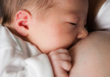 O bebé pode ter alergia ao leite materno?