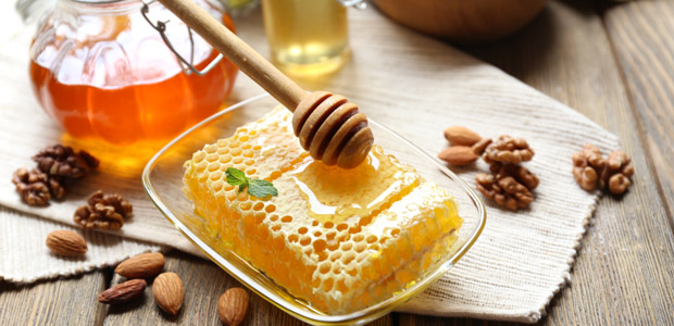O bebé pode comer mel no 1º ano de vida?