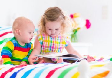 Ler aos bebés de 6 meses tem benefícios?