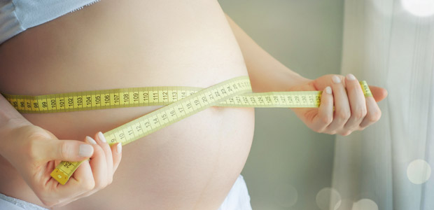 Conheça os riscos de ganhar peso a mais na gravidez