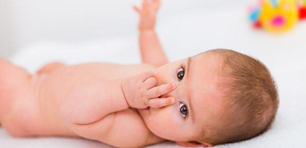 Nascimento dos dentes afeta o sono do bebé?