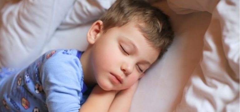 Estudo da FMUP pretende analisar o impacto do sono no desenvolvimento das crianças