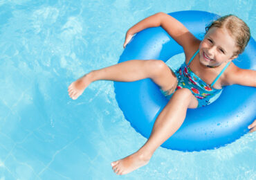 Associações querem sistemas de proteção obrigatórios para prevenir afogamentos de crianças em piscinas