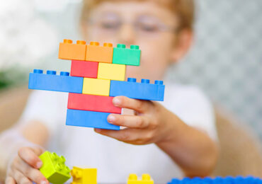 LEGO Braille Bricks, os tijolinhos que promovem a autonomia e a inclusão