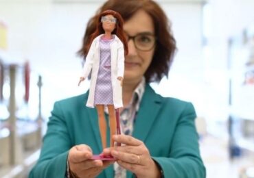 Meninas na Ciência Powered by Barbie: Elvira Fortunato promove a ciência no feminino