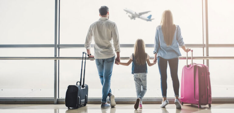 Viajar com filhos: 12 coisas que tem mesmo de saber