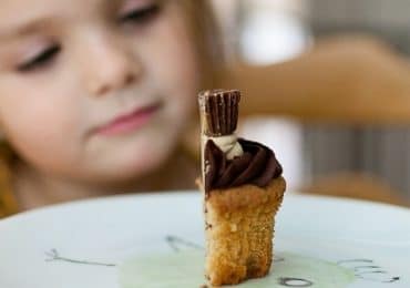 Quando é que as crianças podem comer açúcar?