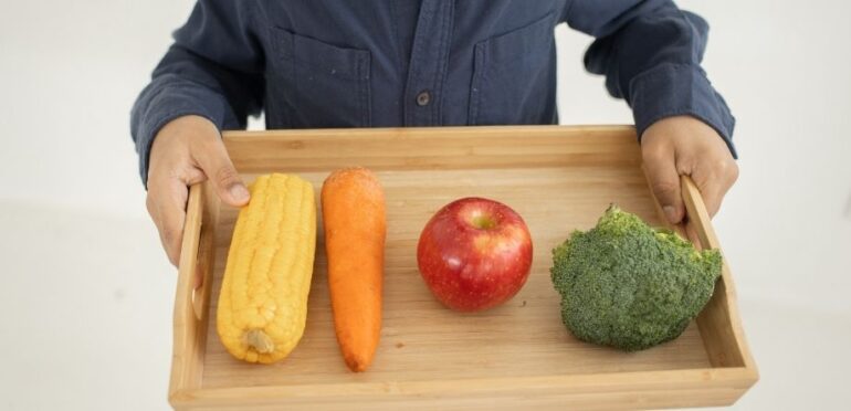 Saúde mental das crianças beneficia do consumo de frutas e vegetais