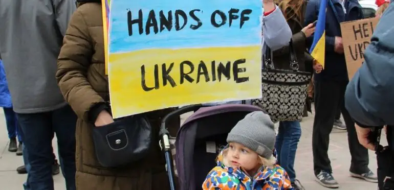 Guerra na Ucrânia já causou a morte de pelo menos 344 crianças